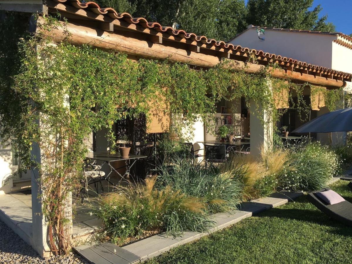Le Jardin De Lau Villa Aubignan Exterior foto