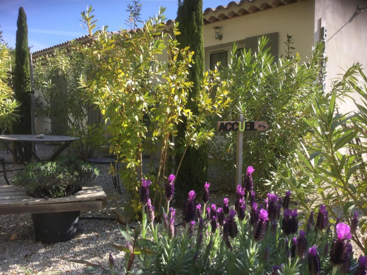 Le Jardin De Lau Villa Aubignan Exterior foto